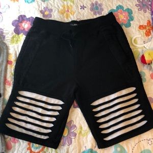 men’s shorts